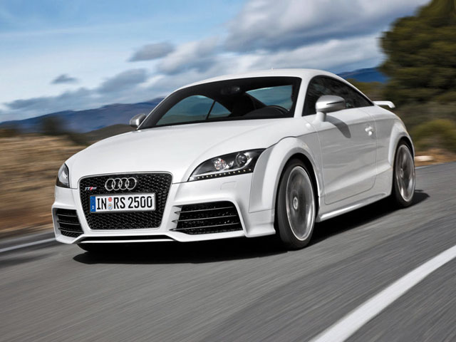 ◇　AUDI  NEW  TT   RS  