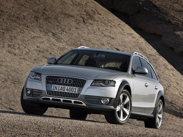 ◇ AUDI　NEW　A4　ALLROAD　QUATTRO　