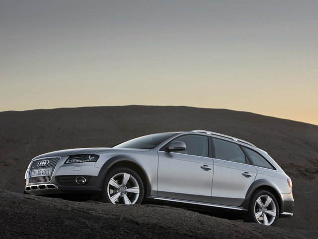 ◇ AUDI　NEW　A4　ALLROAD　QUATTRO　