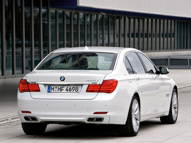 ◇　BMW　　New　7シリーズ　760Liの画像が届きました。