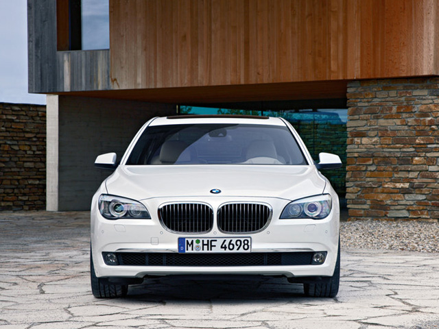 ◇　BMW　　New　7シリーズ　760Liの画像が届きました。