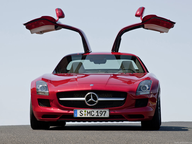 ◇　AMG　SLS (2011-)　NEW SLS-class　発表　!!